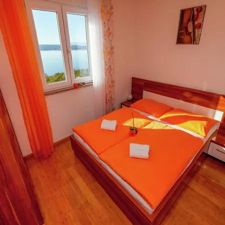 In Croatia With Pool Apartman Dramalj