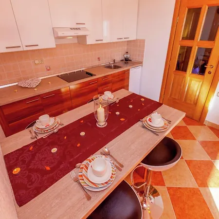 Apartman In Croatia With Pool Dramalj