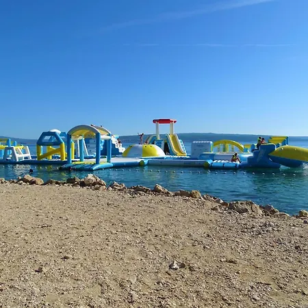 In Croatia With Pool Apartman Dramalj