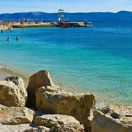 In Croatia With Pool Apartman Dramalj