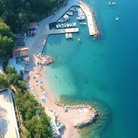 Апартаменты In Croatia With Pool