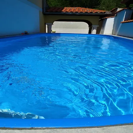 Апартаменты In Croatia With Pool *